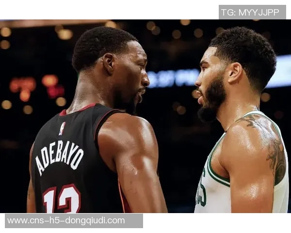 热火与湖人首场对决精彩回顾球星表现与战术分析全景呈现